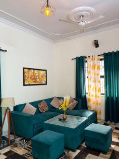 1Bhk homestay with beautiful Balcony - 0