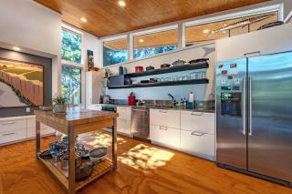 Happenstance Vineyards King Rooms - 6