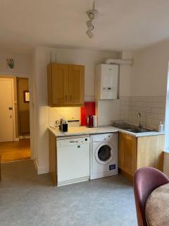 Cosy, Beautiful and Peaceful Flat in a Prime London Location - 2