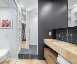 Bright 3-Bedroom Waterfront Retreat With Scenic Views - 3