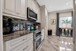 Spacious 5BR *River Float *Pool *Fire Pit * - 5