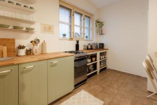 BNB Palisady Garden Apartment - 4