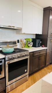 Relaxed, Modern, SoCal Living Near the Beach - 2