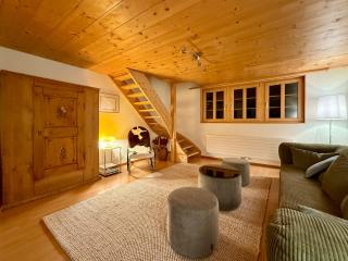 Renovated traditional chalet in car-free Mürren - Mürren - 4