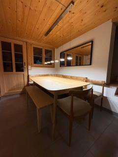 Renovated traditional chalet in car-free Mürren - 2