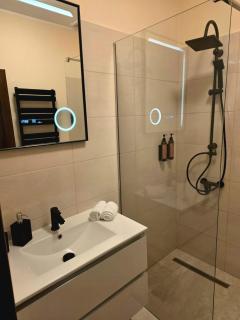 Silent Retreat, Boutique Suite inside Monastery - 1