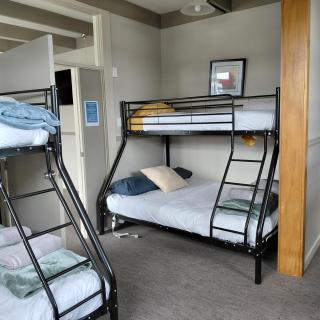 Cosmopolitan Hotel - 2