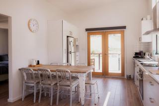 The Beach Box at Big Roaring Beach Tasmania - Surveyors Bay - 4