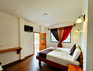 La Mirada Del Solitario George - 5