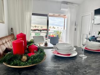 CASA RENE - Christmas Holiday Escape, Sunny apartment near beach and center - 8