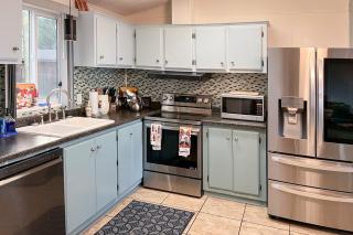 Oceanfront Port Angeles Home with Yard and Views! - 8