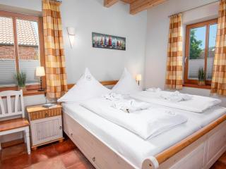 Holiday home with 3 bedrooms - 2