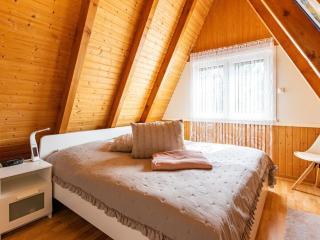 Holiday home with 2 bedrooms - 5