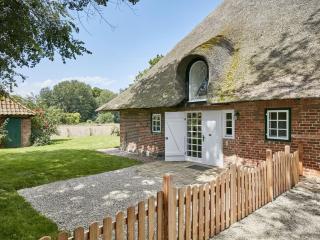 Holiday home in Göhl with swimming pool - 9