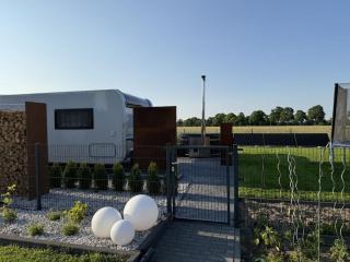 Trailer in 03058 with swimming pool - 2