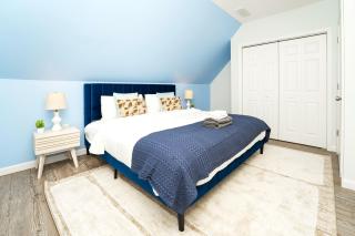 Newly Remodeled 3BR Retreat Near Downtown - 6