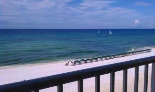 Connie's Condo at Emerald Towers West - 8