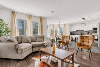 Home Theater•Luxury•Entire4BHome•GamesRoom•KingBed - 0