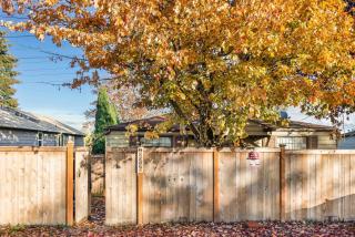 Serene Japanese Retreat w Sauna & Hot Tub Escape - 5