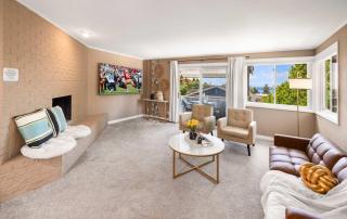 Modern 2BR2BA Kirkland Home Walk to Beach Park - 5