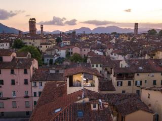 Apartment in Lucca near Villa Bottini Gardens - 0