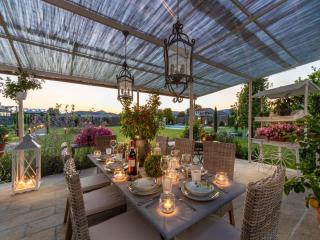 5 Bedrooms Villa with Pool in Lucca - 2