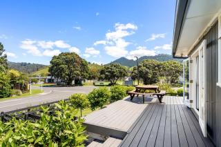 Hosts on the Coast Valmay's Whiritoa Retreat - 8