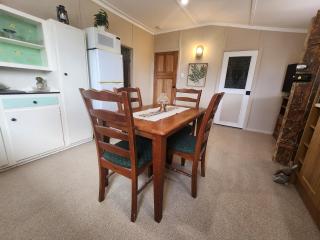 Jack's Shack Kingscote - 6