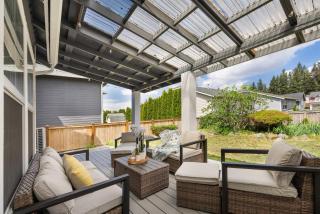 Newly Remodeled Hilltop 4B Retreat with Gym - 7