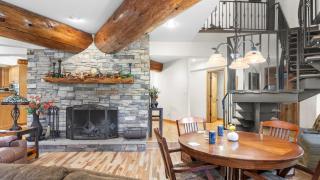 The Fairway Hideaway by AvantStay Game Room Outdoor Dining Near Lake Arrowhead - 2