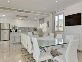 Son Frare with Private Pool, Jacuzzi - 8