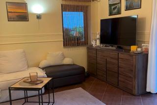 Large holiday home with garden, close to the lake - 7