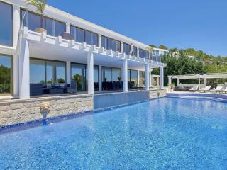 Villa in Ibiza with Private Pool and Beaches - 0
