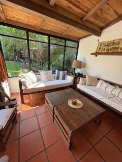 Casa luminosa con jardin y pileta - Beccar - 4