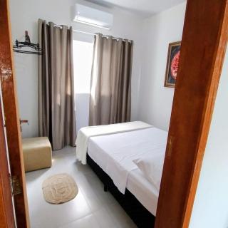 Residencial Renne Augusto, Apto 01, dois quartos, um banheiro, Wifi e estacionamento - 4