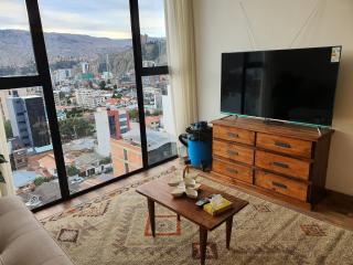 Hermoso, cálido y con vista espectacular departamento - 7