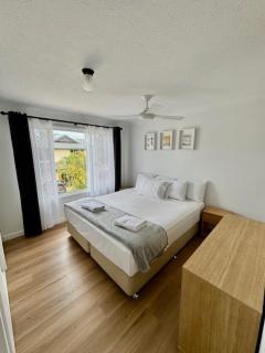 Isle Of Palms Resort - 5