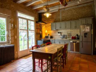 Maison Périgourdine avec Piscine Privée et Wifi - FR-1-616-531 - 5