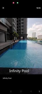 SKS Pavilion Residences - One Bedroom Suite with Living & Kitchen - Singapore River View - 3