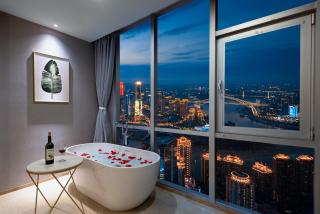 Sunny高空江景酒店 -重庆解放碑洪崖洞店 - 5