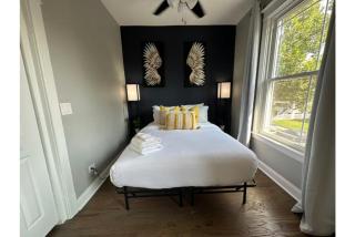 Modern South Shore Retreat Near Lake and Museum - 5