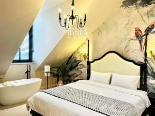 Aranya BlueDream 5 Bedroom Home - 3