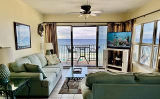 Connie's Condo at Emerald Towers West - 4