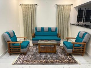 Snuggle Stay Ooty by Avkanz - Premium 3 BHK Home For Family - 5