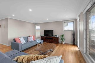 Beach Break Hideaway - Light, Space & Stroll-to-Sand Convenience - 8