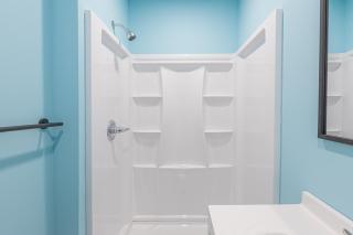 Lovely Central, Near Beach, 2 King Beds, Huge Private Yard, Deck, Patio, Firepit, & BBQ, Ocean View - 8