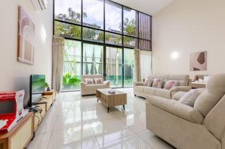 Reflexion Puchong Private Pool Villa Group-Friendly - 3