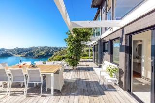 Clifftop Sanctuary - Stay Waiheke - 9