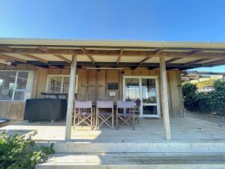 Genuine Kiwi Bach- Stay Waiheke - Oneroa - 0