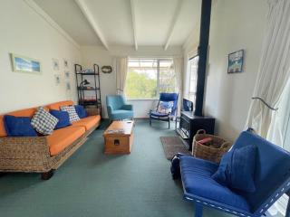 Genuine Kiwi Bach- Stay Waiheke - Oneroa - 8